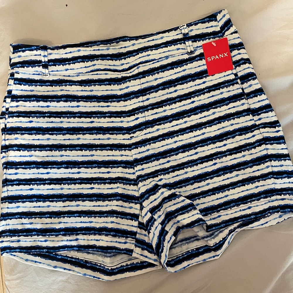 Sunshine shorts 6” with pockets